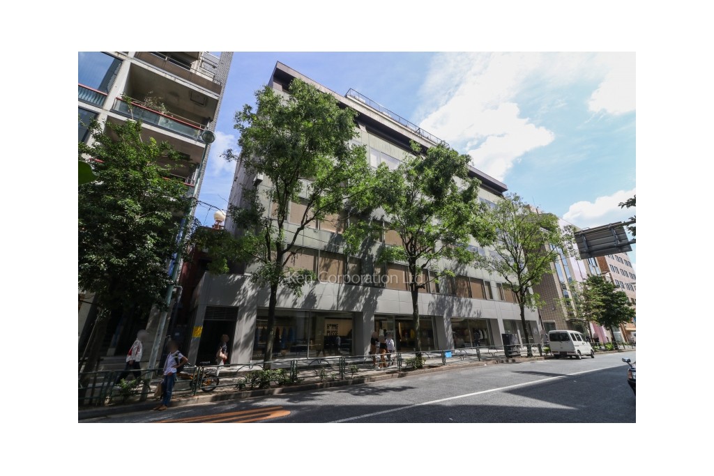 南青山スリービル