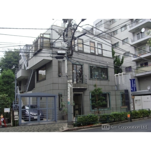 南青山４丁目ビル