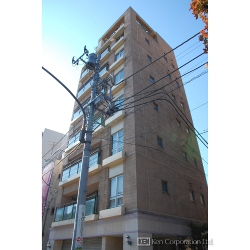 コンフォリア南青山ＤＥＵＸ