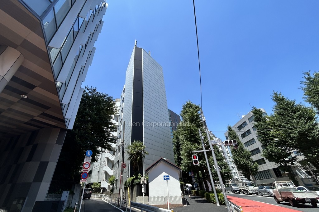 ジブラルタ生命原宿ビル