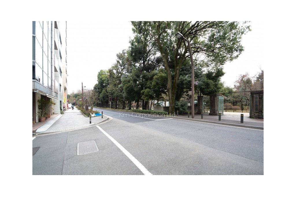 パークサイドスクエアー