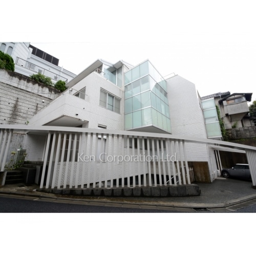 グランカーサ元麻布