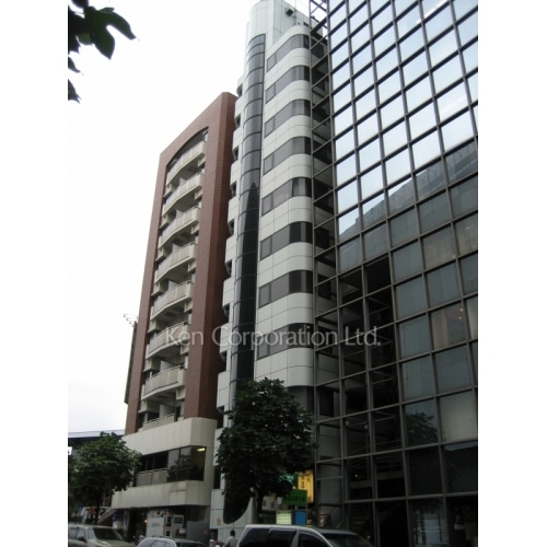 ウイーズ北青山ビル