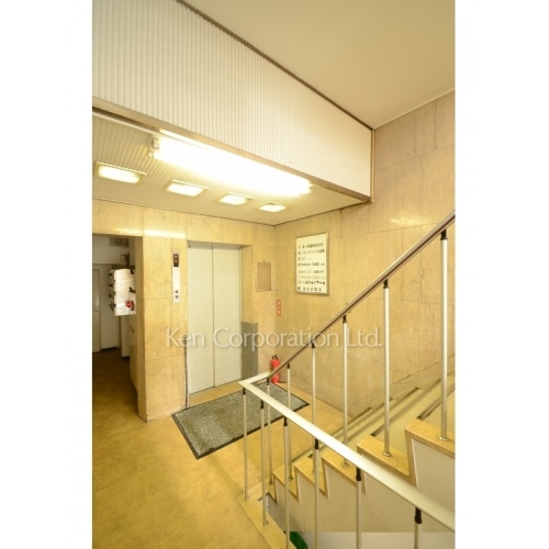 ＴＫ－ＷＥＳＴビル２号館