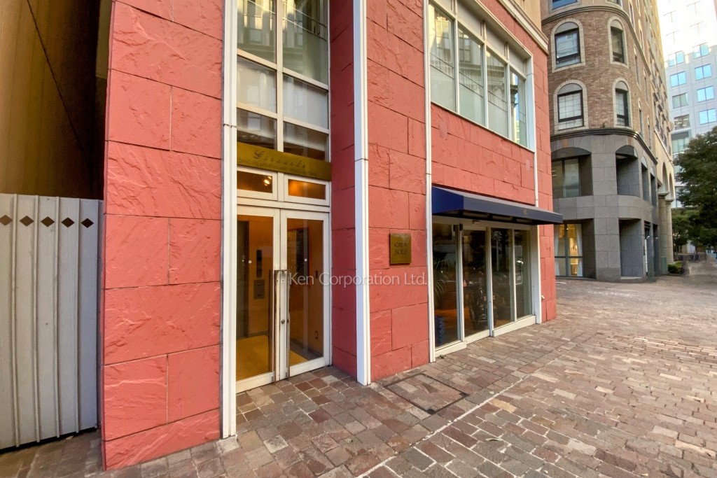 パラッツォ ジーラソーレ