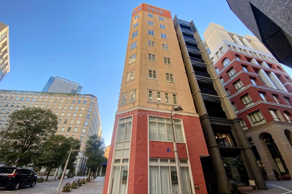 パラッツォ ジーラソーレ