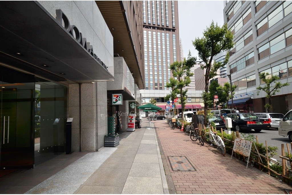 コリドースクエア銀座7丁目