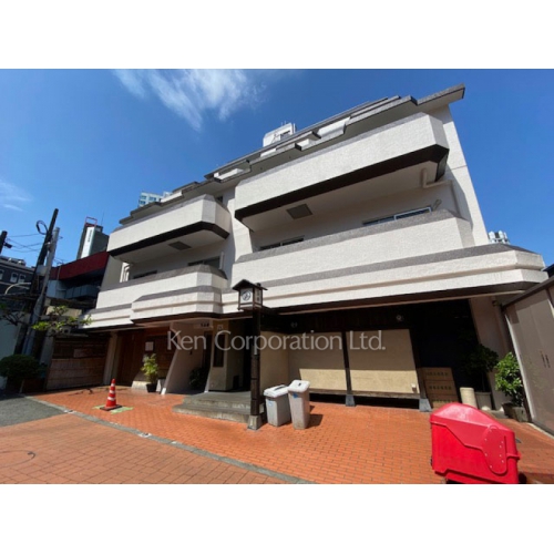 乃木坂プレース