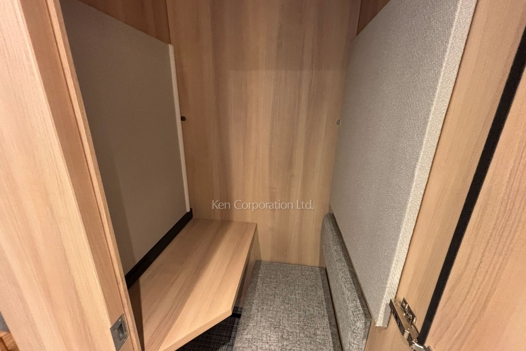 NOVEL WORK Shinjuku West