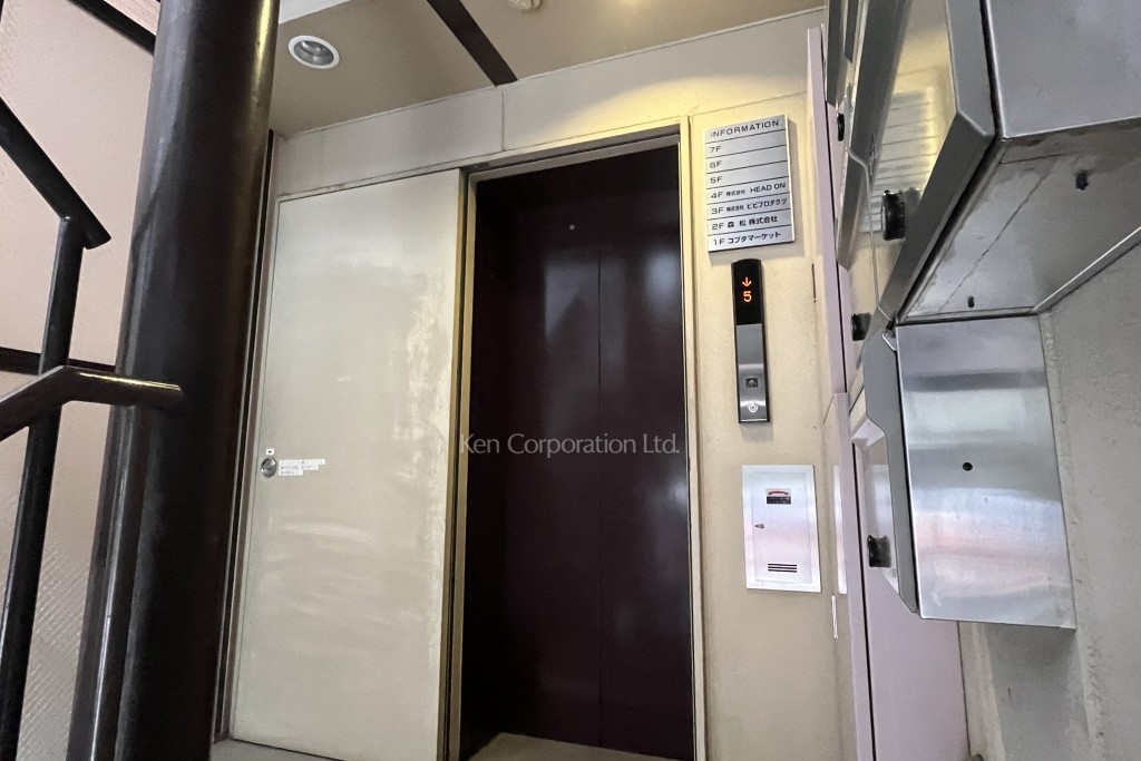 パラッツォ フォレスタ