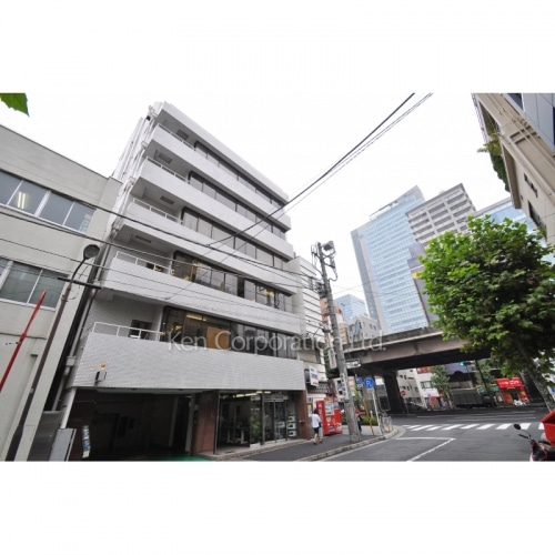 西川パーキングビル