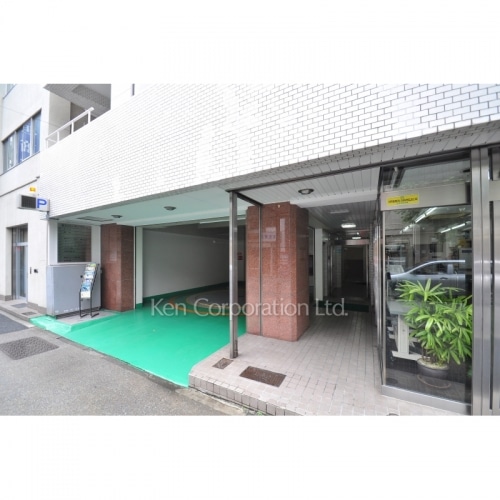 西川パーキングビル