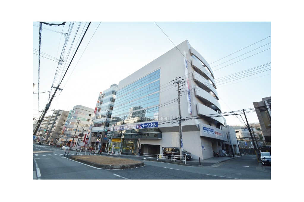 東戸塚東口ビルディング