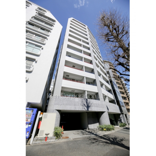 ラヴォーグ南青山