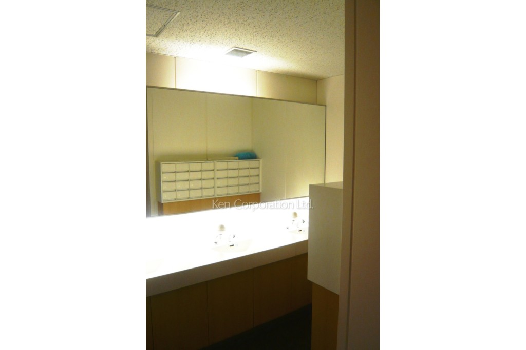 新お茶の水ビルディング