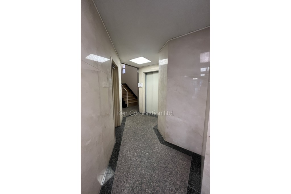 ルミエール西新宿