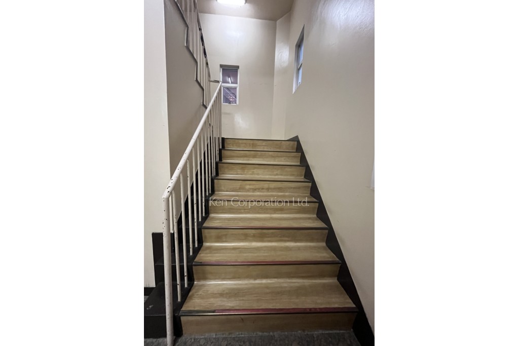 ルミエール西新宿