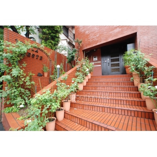 ＶＩＬＬＡ　ＤＥＳＴＥ