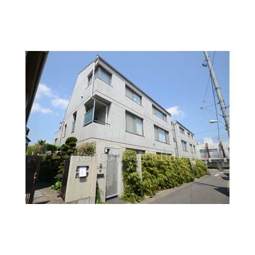 ｍｏｍｅｎｔｕｍ