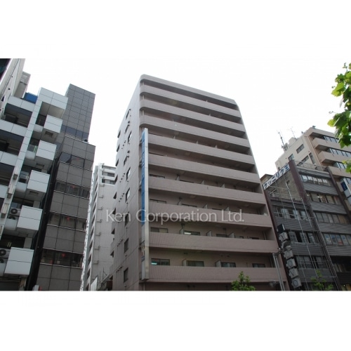 サニープラザ新宿御苑