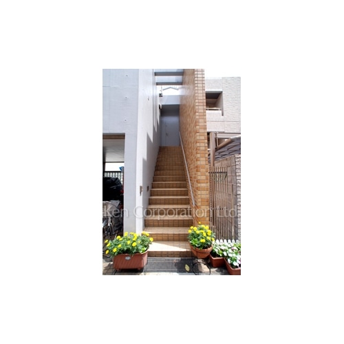 バイコースタルハウス