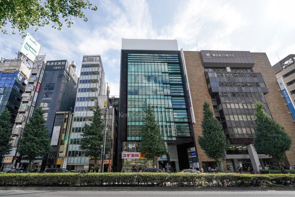 ラウンドクロス新宿