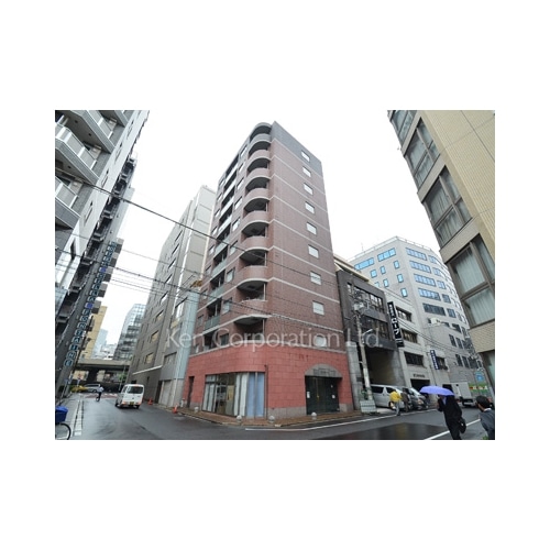 シャンブリーズ三越前