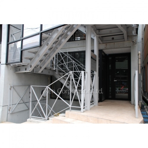 ＣＲＯＳＳ神宮前