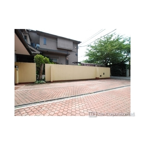 ＦＵＫＡＳＡＷＡ　ＳＥＶＥＮ