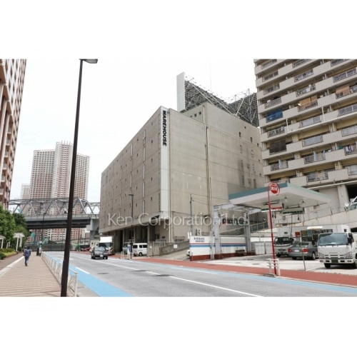 ウェアハウス港南