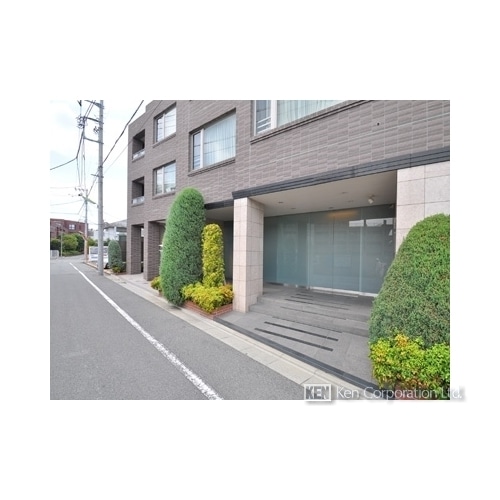 Ｄ’グランセ駒沢公園