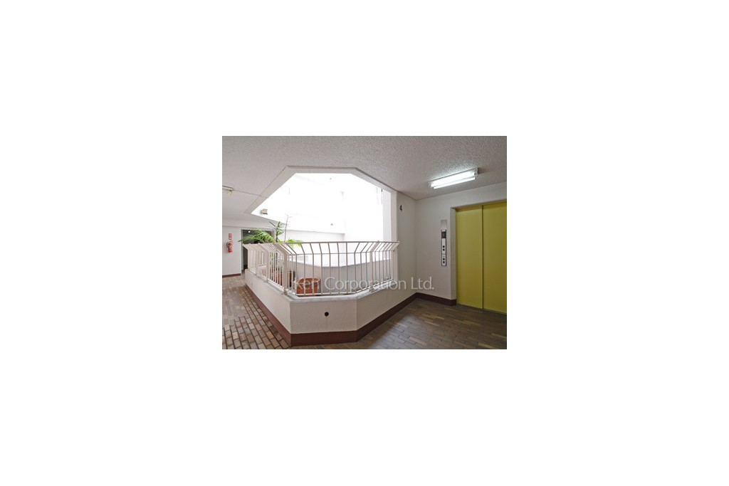 常盤松ロイアルハイツ