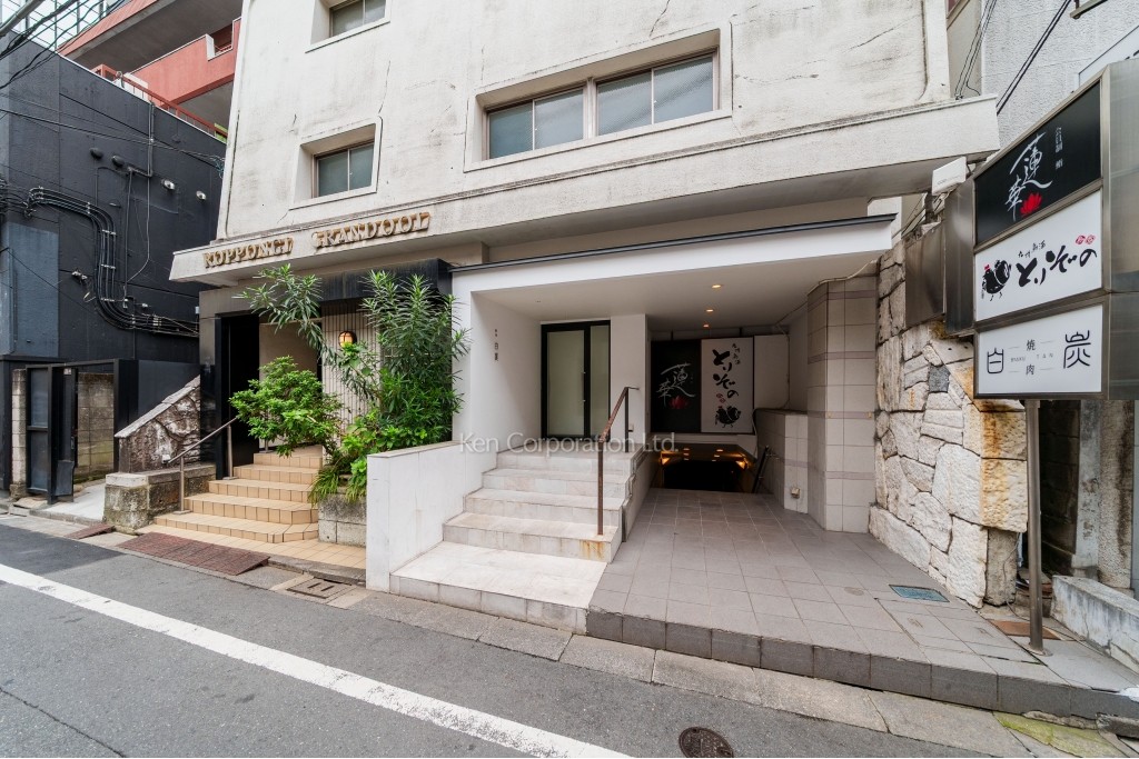 六本木グランドール