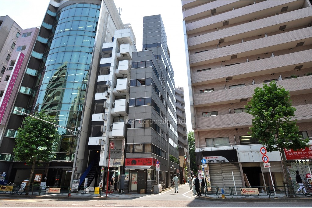 新宿フロントビル