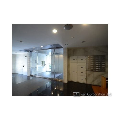 クレジデンス明石町