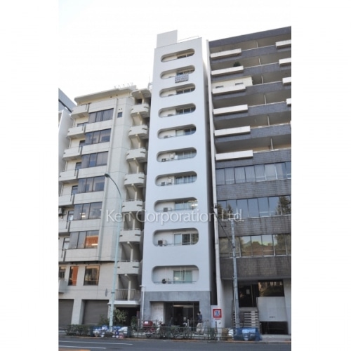 ホワイト・レジデンス