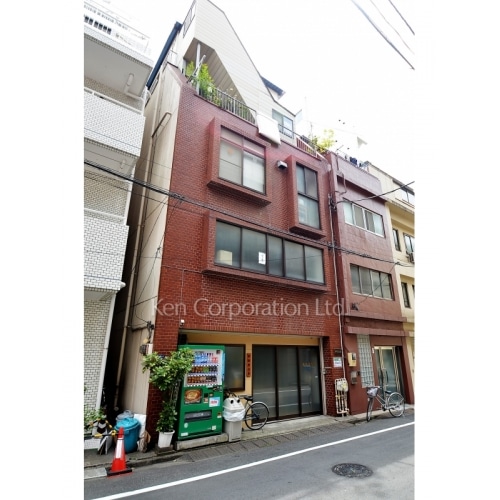 井汲ビル（イクミビル）