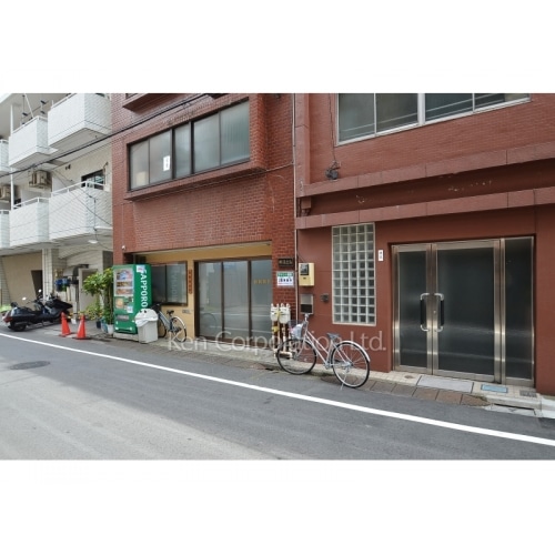 井汲ビル（イクミビル）