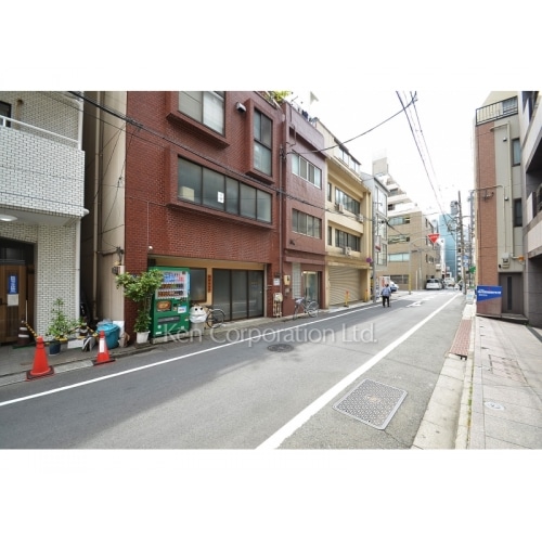 井汲ビル（イクミビル）