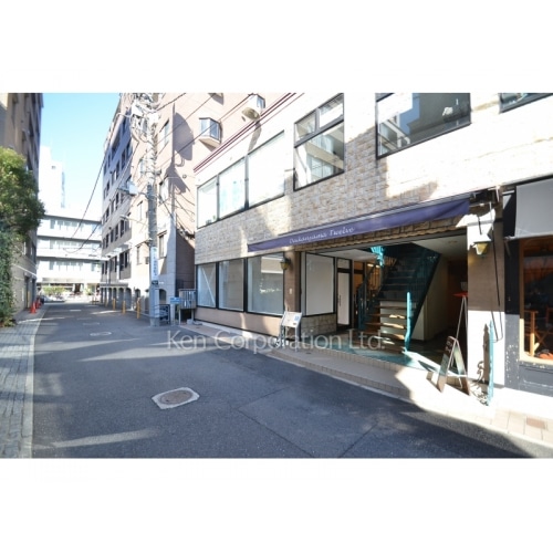 代官山トゥエルブ