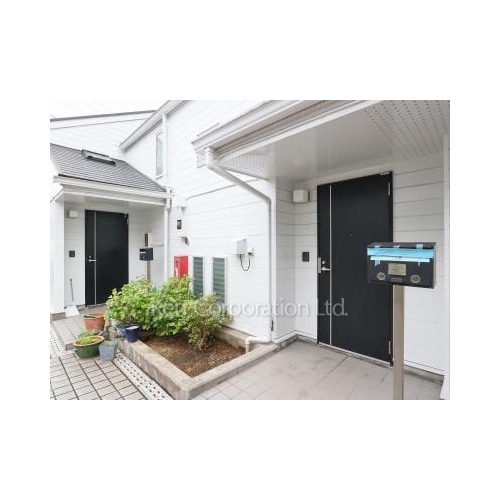 ツインホームズ