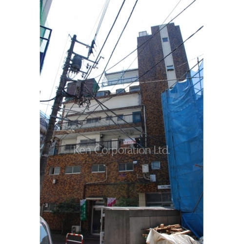 クランツ南新宿