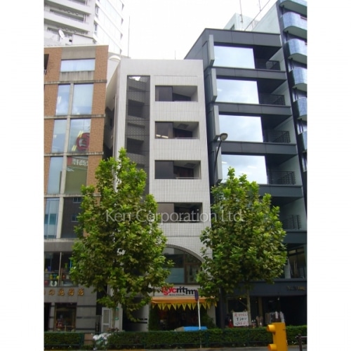 スリーオークスビル