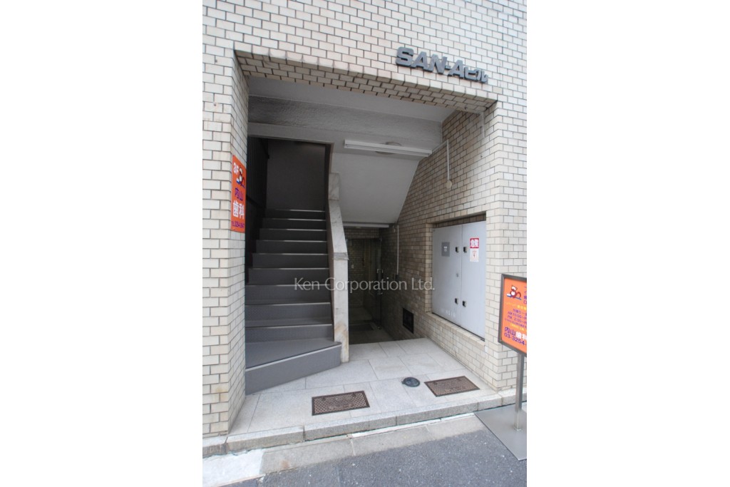 ラシーヌ神田ビル