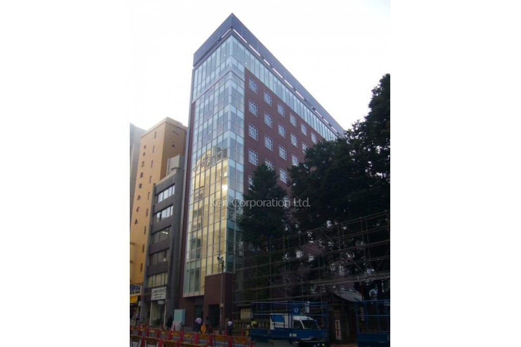 ラウンドクロス新宿5丁目ビル