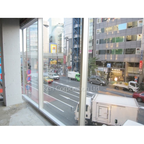 ＡＸ　ＲＯＰＰＯＮＧＩ