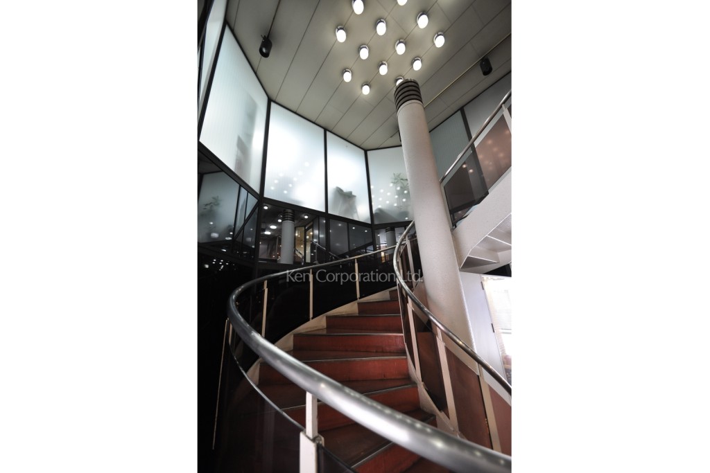 赤坂フローラルプラザビル