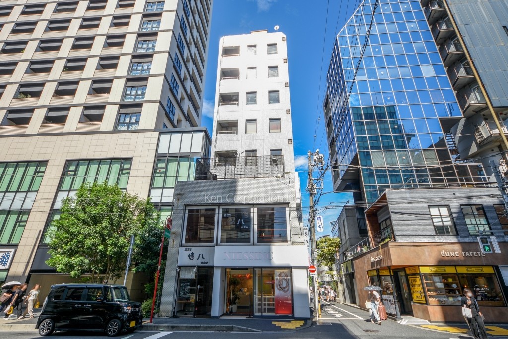 サンク青山ビル