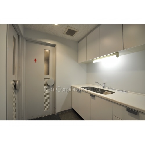 アトラスタワー西新宿