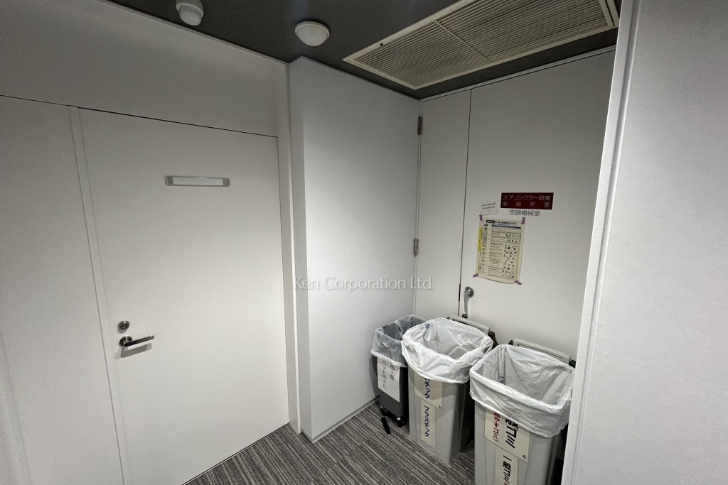 ヨコハマポートサイドビル